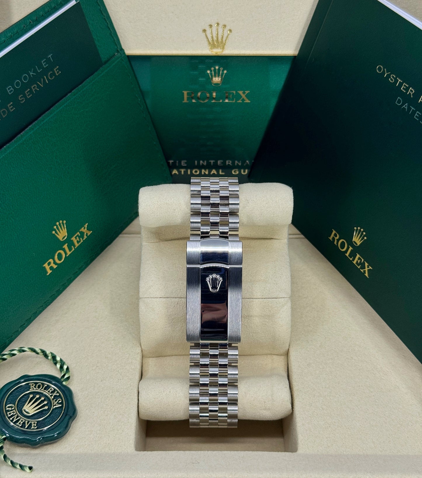 Rolex Datejust 41mm, Stainless Steel, White Roman, Jubilee, Ref# 126300-0016, dated 2025