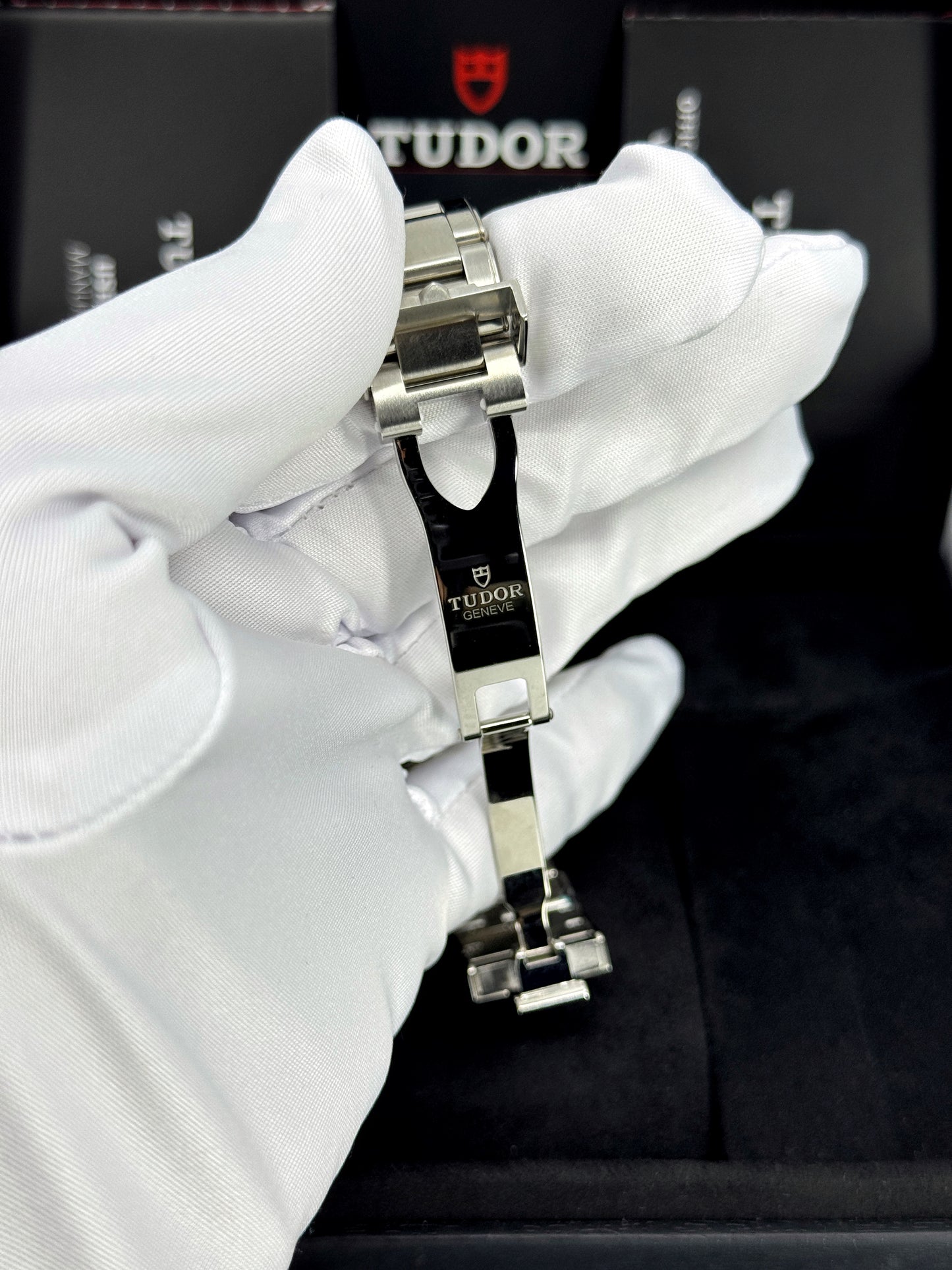 Tudor Black Bay 54 37mm, Black, Ref# 79000N-0001, dated 2025