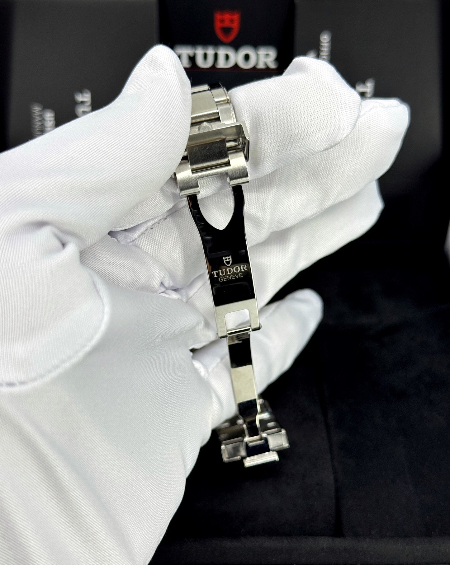 Tudor Black Bay 54 37mm, Black, Ref# 79000N-0001, dated 2026
