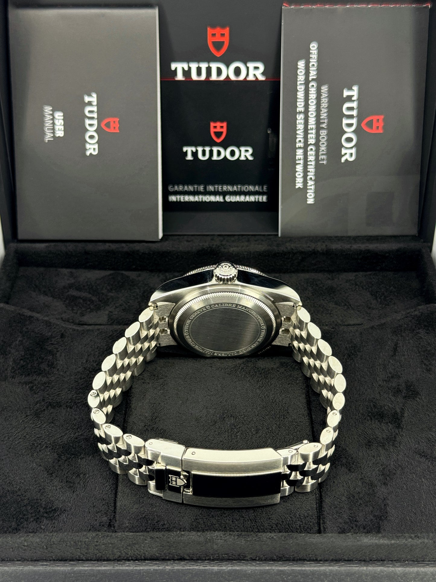 Tudor Black Bay 41mm, Black, Ref# 7941A1A0NU-0003, dated 2025