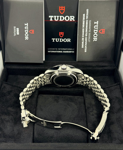 Tudor Black Bay 41mm, Black, Ref# 7941A1A0RU-0003, dated 2026