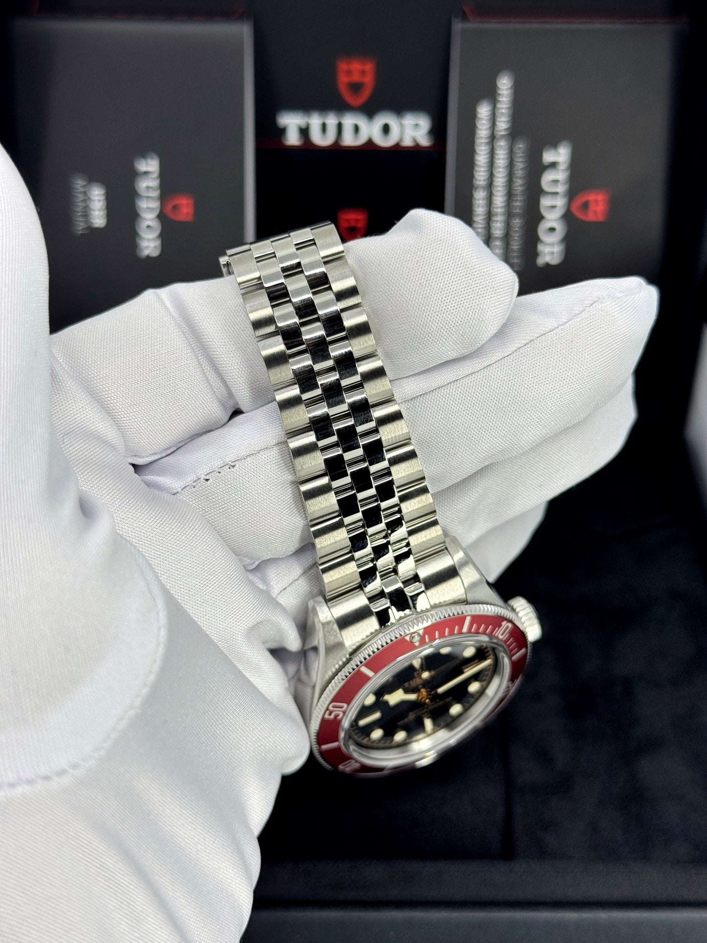 Tudor Black Bay 41mm, Black, Ref# 7941A1A0RU-0003, dated 2025