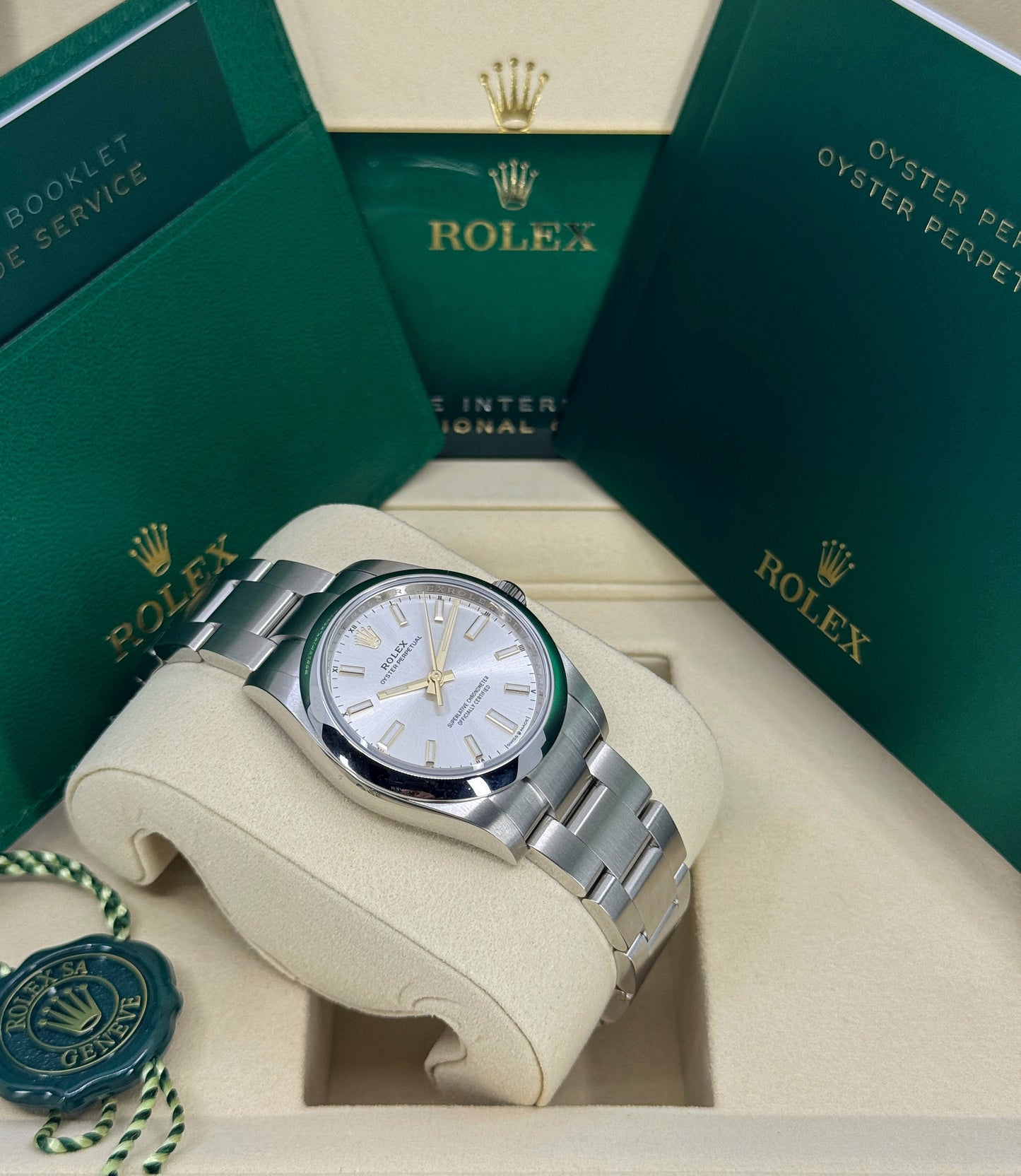 Rolex Oyster Perpetual 34mm, Stainless Steel, Silver, Ref# 124200-0001, dated 2025