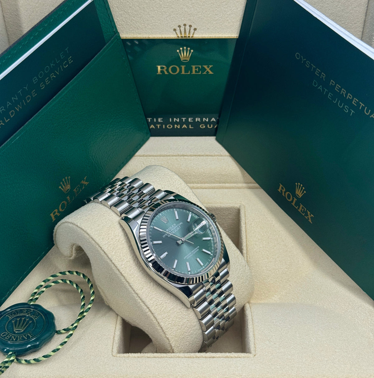 Rolex Datejust 36mm, Stainless Steel, Green, Jubilee, Ref# 126234-0051, dated 2026
