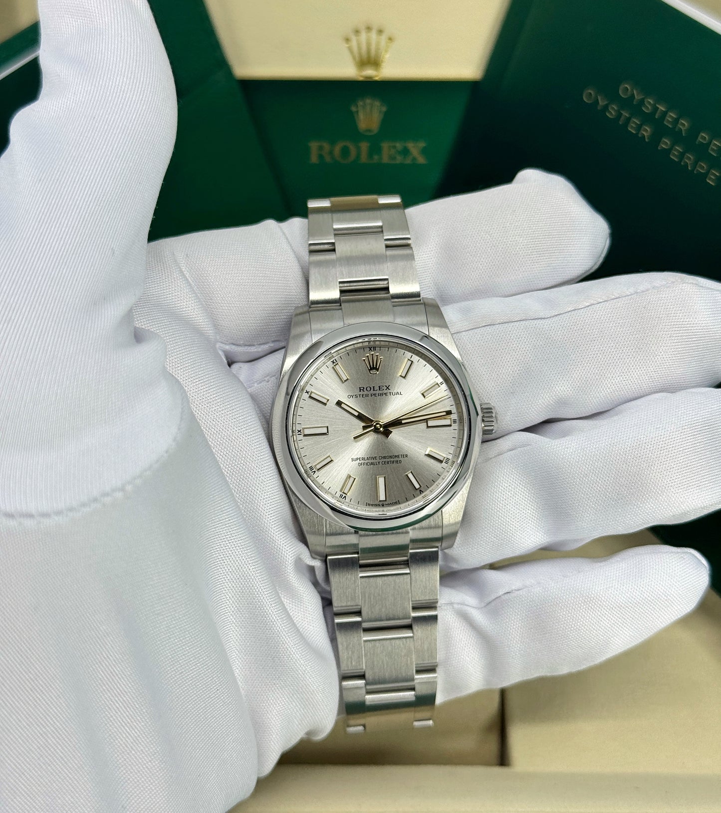 Rolex Oyster Perpetual 34mm, Stainless Steel, Silver, Ref# 124200-0001, dated 2025