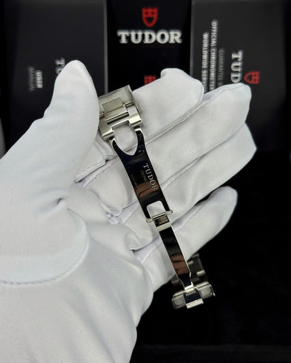 Tudor Black Bay 58 39mm, Black, Ref# 79030N-0001, dated 2026