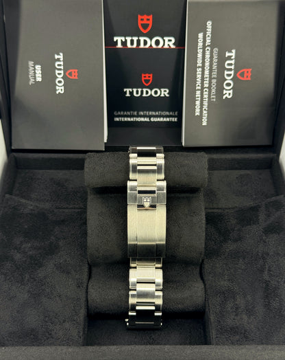 Tudor Black Bay Chrono 41mm, White, Ref# 79360N-0012, dated 2026