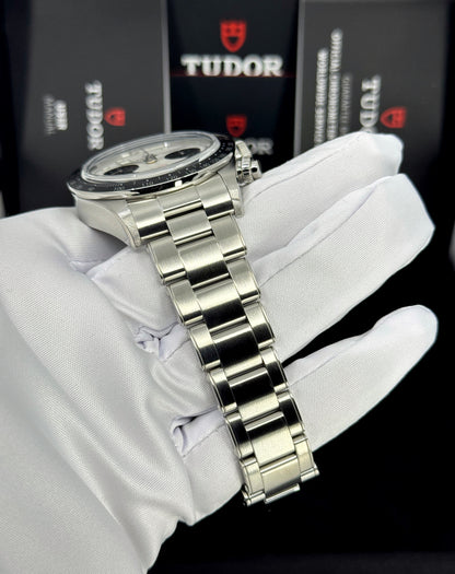 Tudor Black Bay Chrono 41mm, White, Ref# 79360N-0012, dated 2026