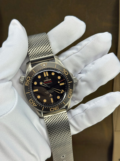 Omega Seamaster Diver 300M, James Bond 007, No Time To Die Edition, 42mm, Titanium, Brown, Ref# 210.90.42.20.01.001, dated 2026