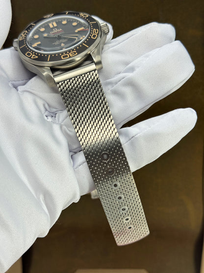 Omega Seamaster Diver 300M, James Bond 007, No Time To Die Edition, 42mm, Titanium, Brown, Ref# 210.90.42.20.01.001, dated 2026