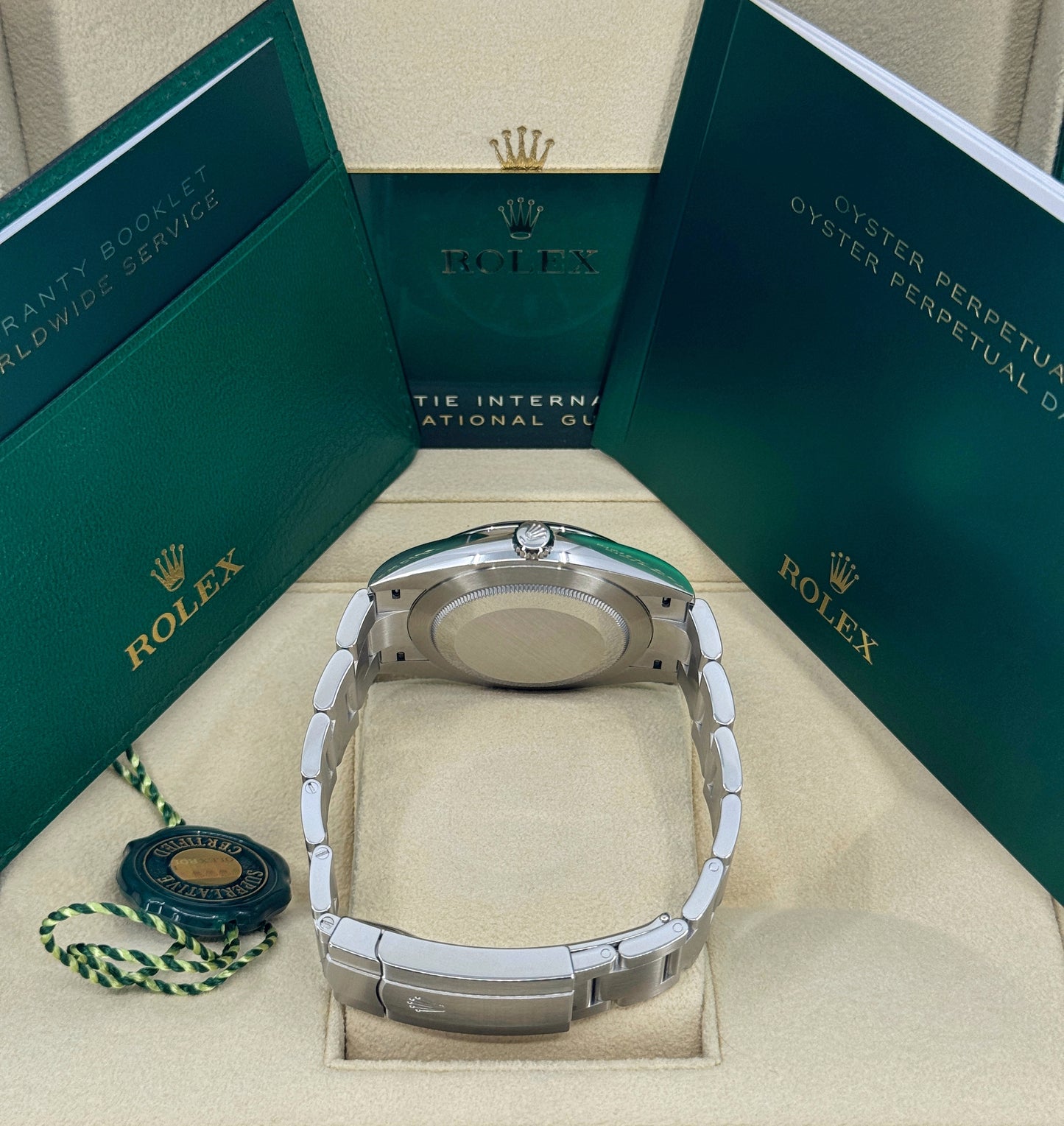 Rolex Oyster Perpetual 41mm, Stainless Steel, Green, Ref# 124300-0005, dated 2024