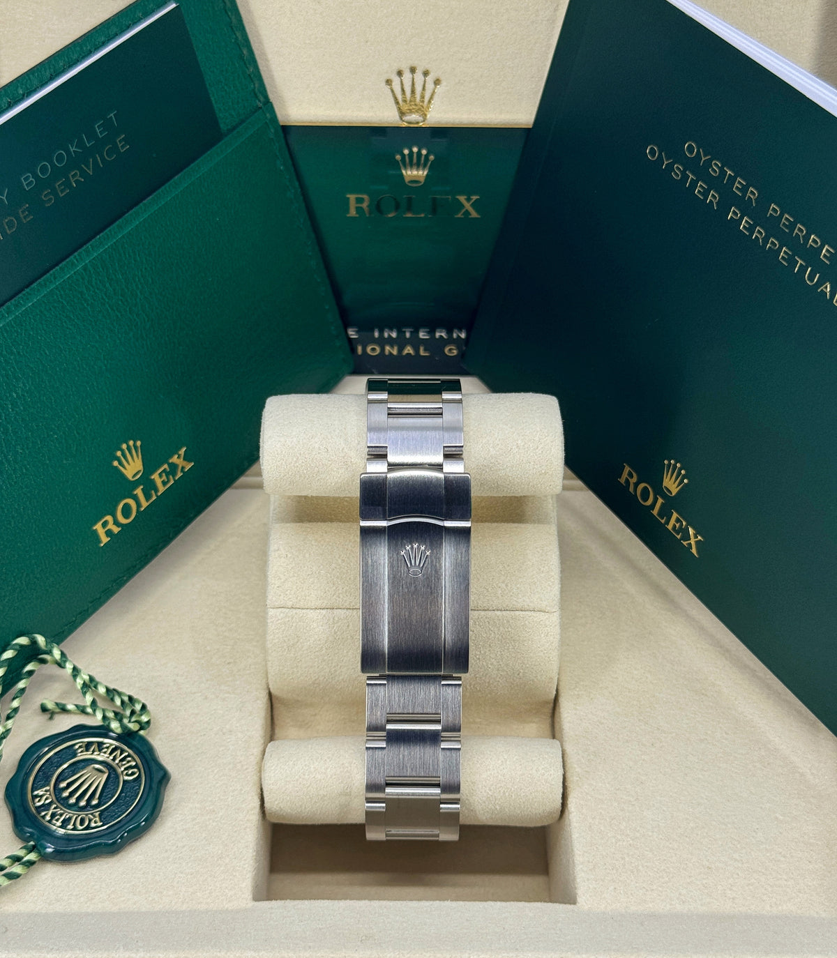 Rolex Oyster Perpetual 36mm, Stainless Steel, Black, Ref# 126000-0014, dated 2026