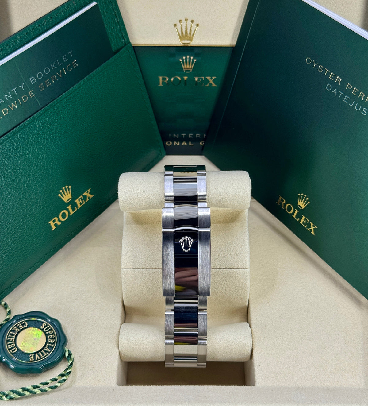 Rolex Datejust 41mm, Stainless Steel, White, Oyster, Ref# 126300-0005, dated 2026