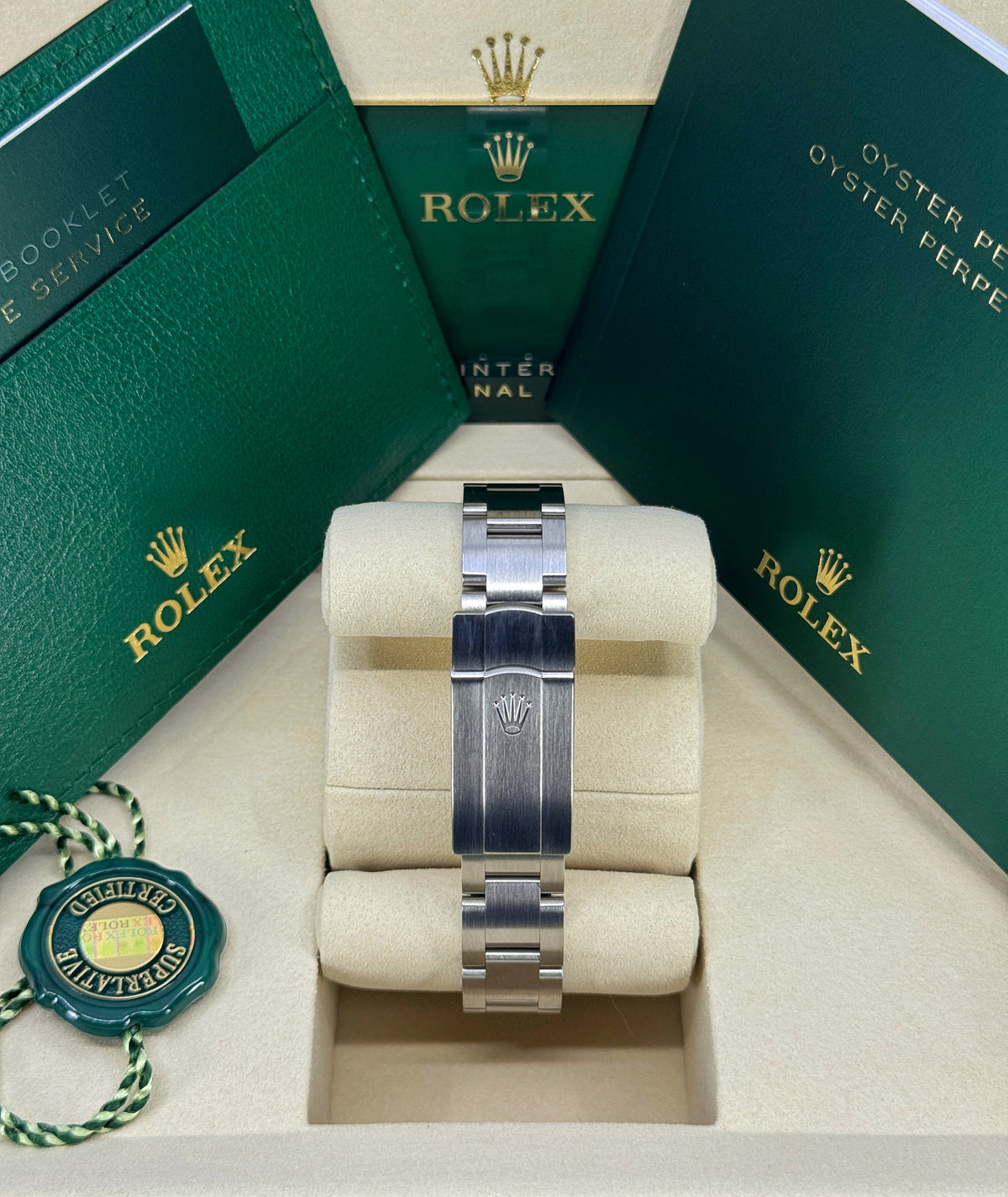 Rolex Oyster Perpetual 31mm, Stainless Steel, Silver, Ref# 277200-0001, dated 2026