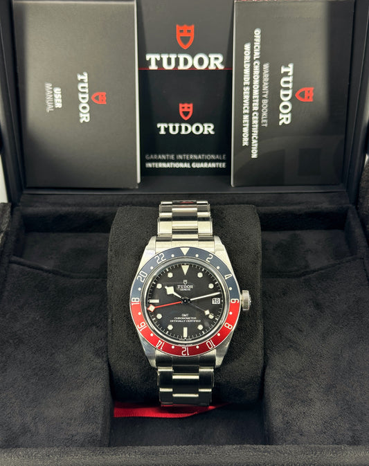 Pre-owned Tudor Black Bay GMT 41mm, Black, Ref# 79830RB-0001, dated 2025