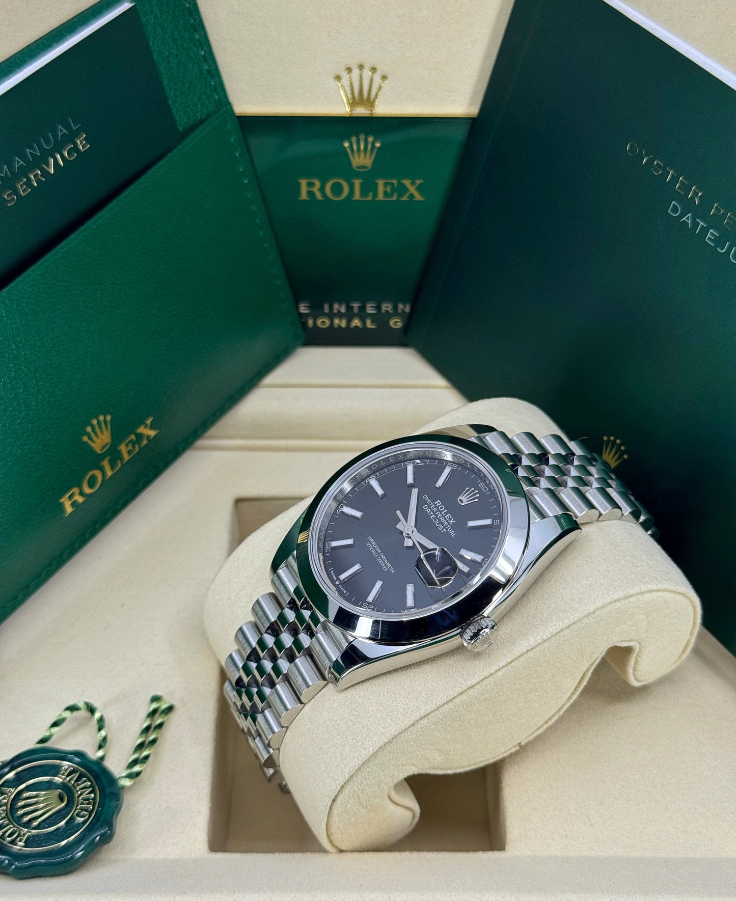 Rolex Datejust 41mm, Stainless Steel, Black, Jubilee, Ref# 126300-0012, dated 2026