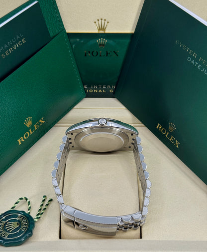 Rolex Datejust 41mm, Stainless Steel, Black, Jubilee, Ref# 126300-0012, dated 2026