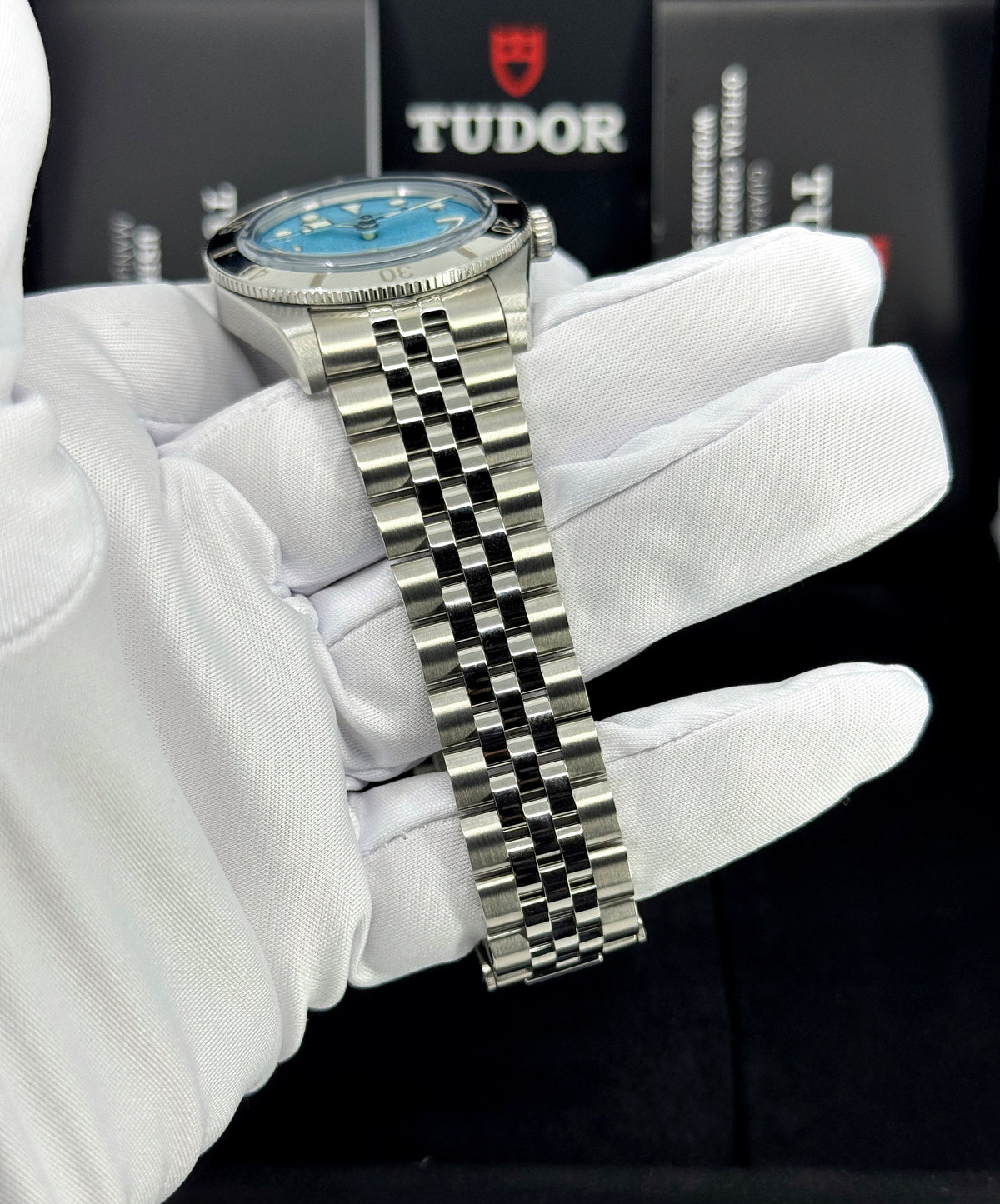 Tudor Black Bay 54 37mm, Special Edition, Lagoon Blue, Ref# 79000-0001, dated 2026