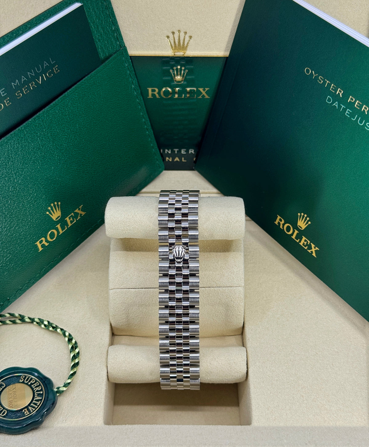 Rolex Datejust 31mm, Stainless Steel, Silver, Jubilee, Ref# 278274-0012, dated 2026