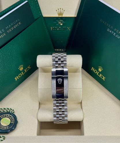 Rolex Datejust 41mm, Stainless Steel, Green, Jubilee, Ref# 126300-0020, dated 2026