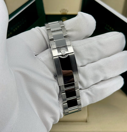 Rolex GMT-Master II 40mm, Stainless Steel, Bruce Wayne, Oyster, Ref# 126710GRNR-0004, dated 2026