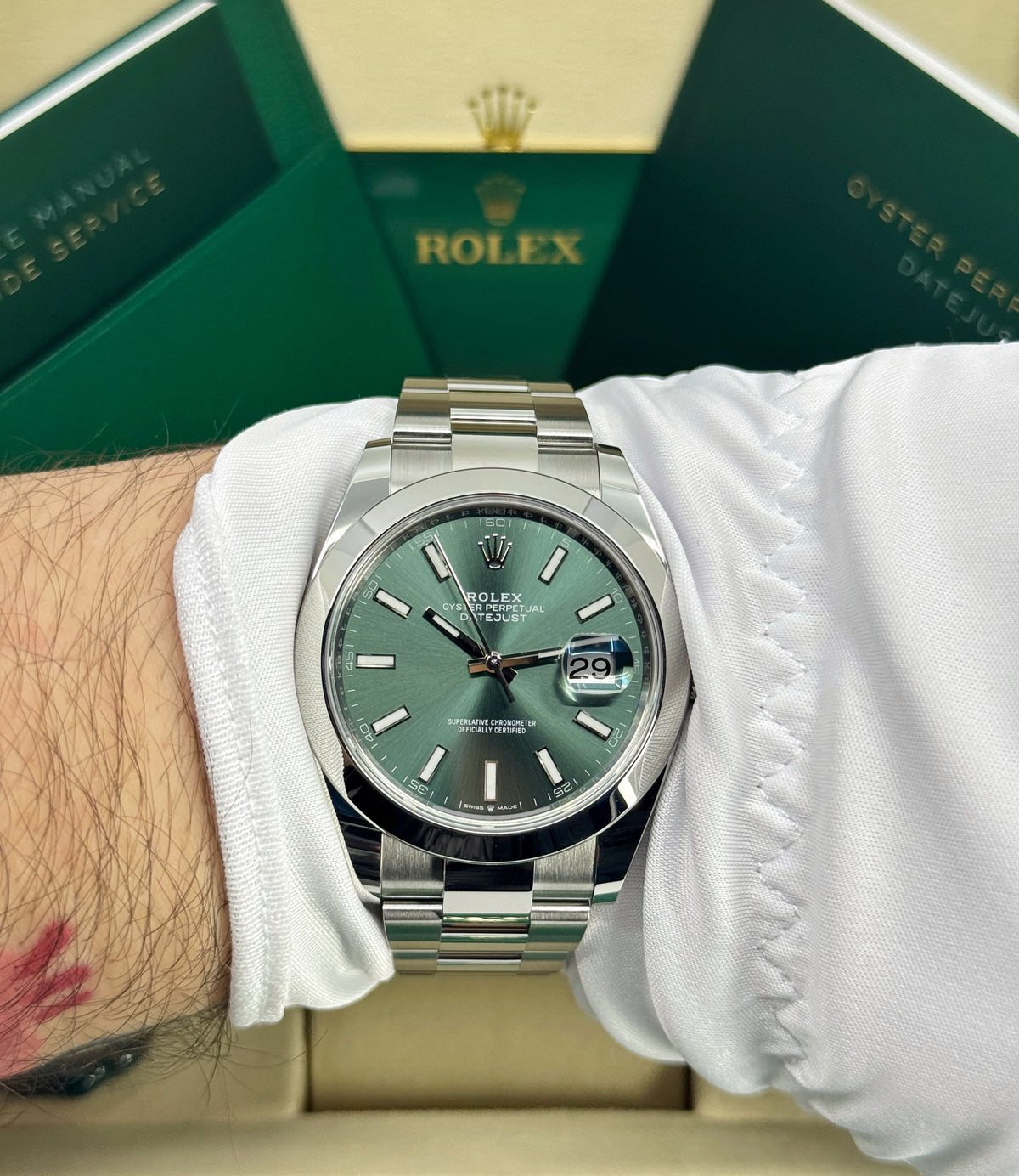 Rolex Datejust 41mm, Stainless Steel, Green, Oyster, Ref# 126300-0019, dated 2026