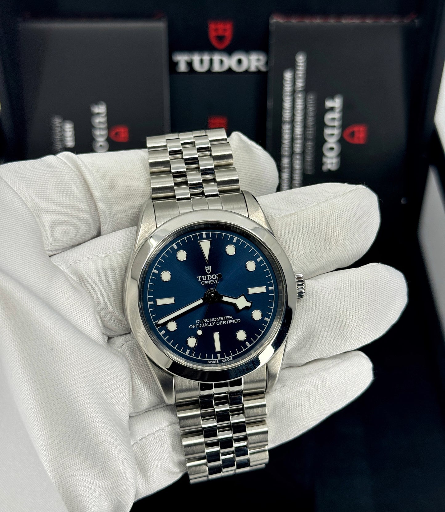 Pre-owned Tudor Black Bay 39mm, Blue, Ref# M79660-0002, dated 2023