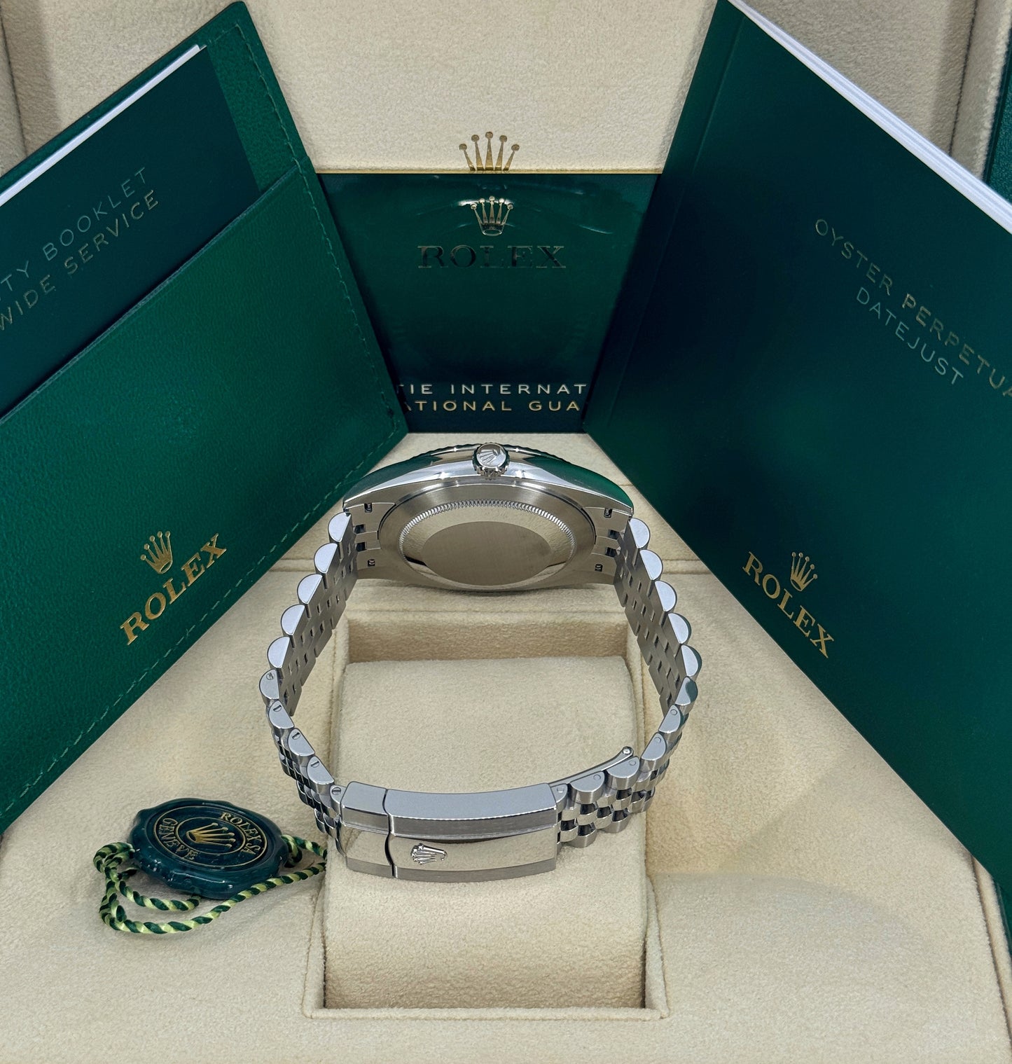 Rolex Datejust 41mm, Stainless Steel, Green, Jubilee, Ref# 126334-0028, dated 2024