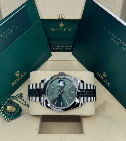 Rolex Datejust 41mm, Stainless Steel, Green, Jubilee, Ref# 126300-0020, dated 2024