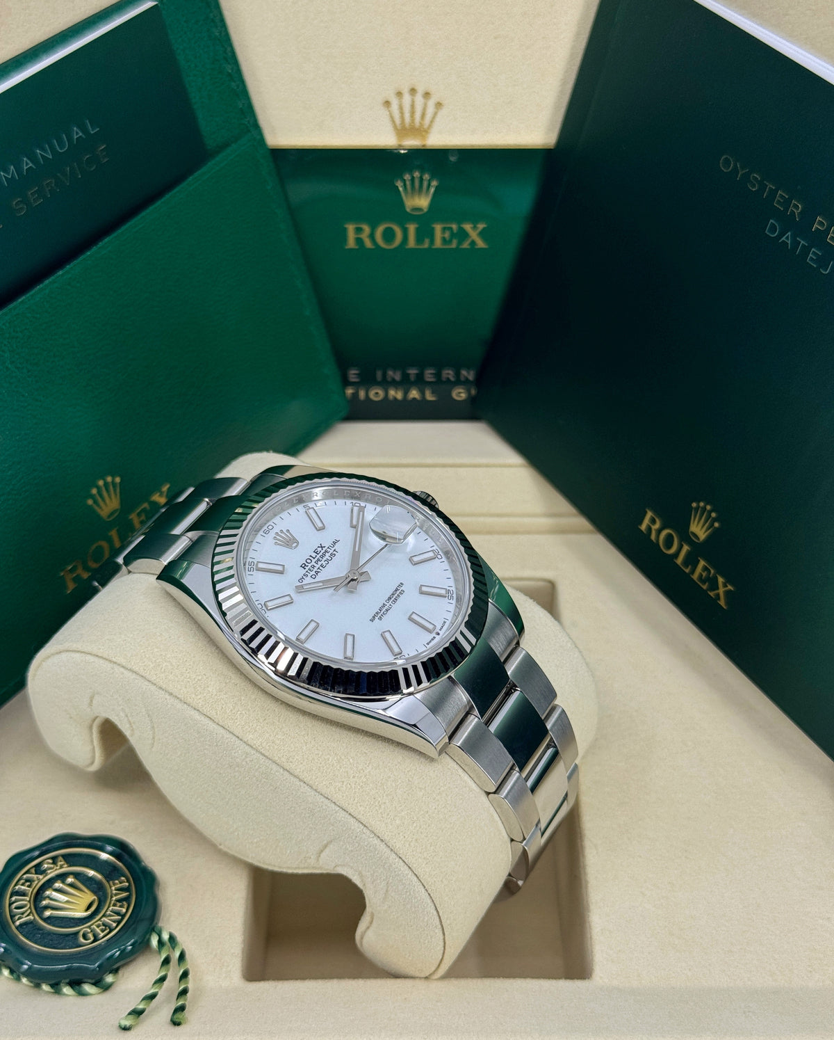 Rolex Datejust 41mm, Stainless Steel, White, Oyster, Ref# 126334-0009, dated 2026