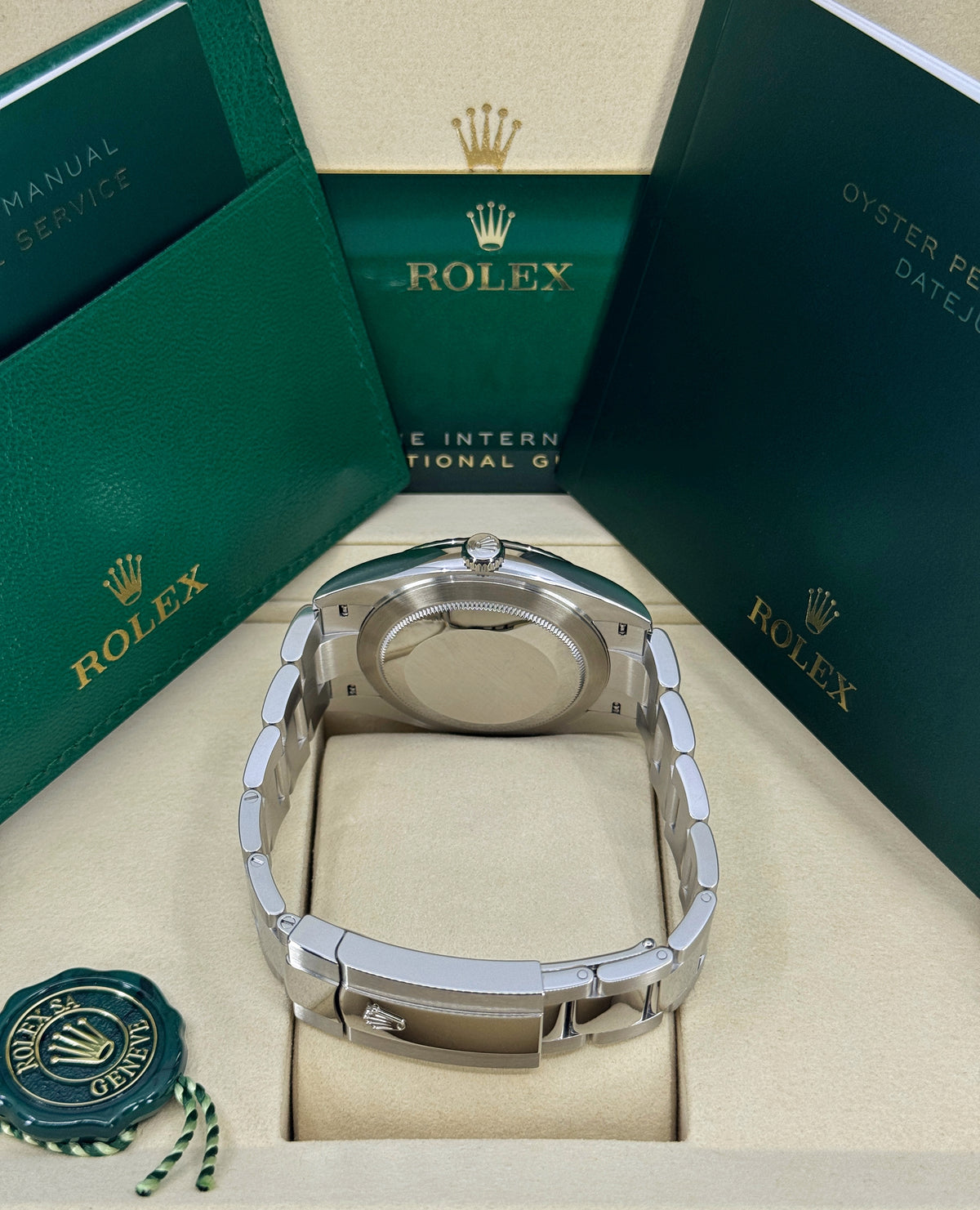 Rolex Datejust 41mm, Stainless Steel, White, Oyster, Ref# 126334-0009, dated 2026