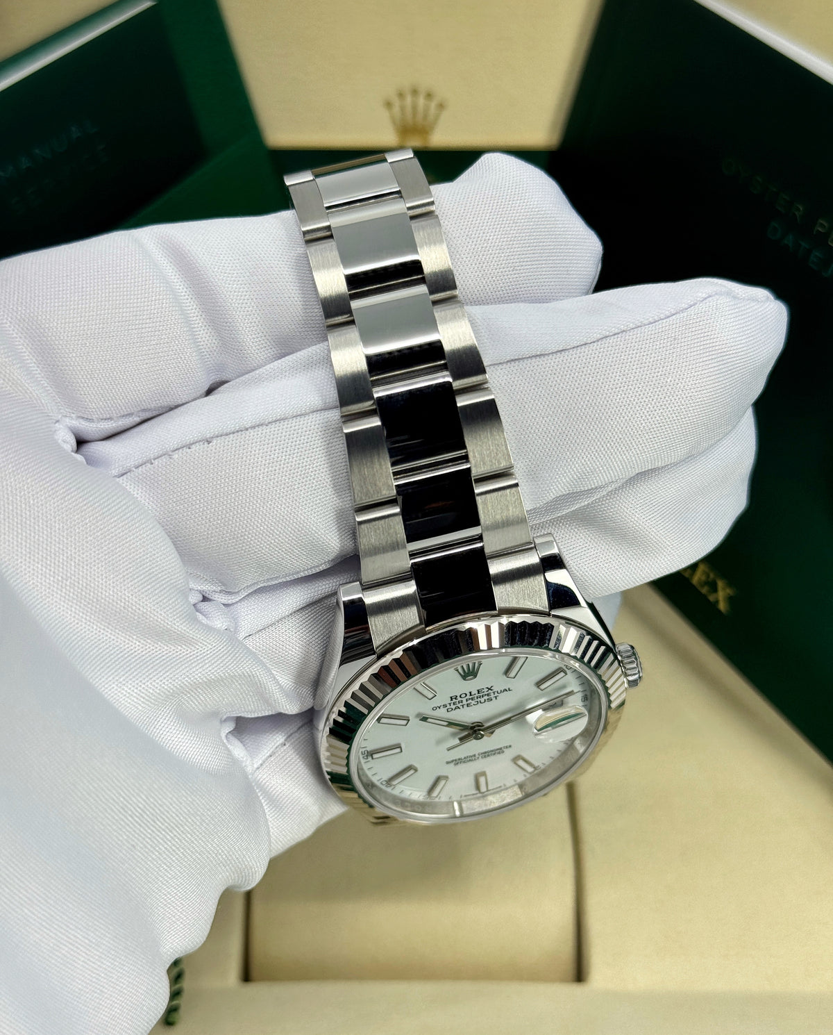 Rolex Datejust 41mm, Stainless Steel, White, Oyster, Ref# 126334-0009, dated 2026