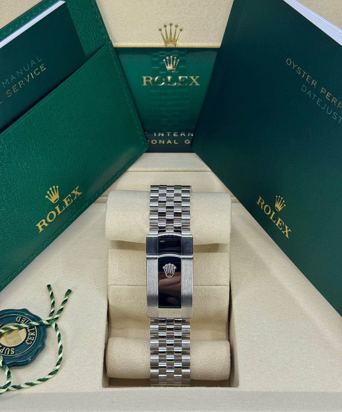 Rolex Datejust 41mm, Stainless Steel, Silver, Jubilee, Ref# 126300-0004, dated 2026