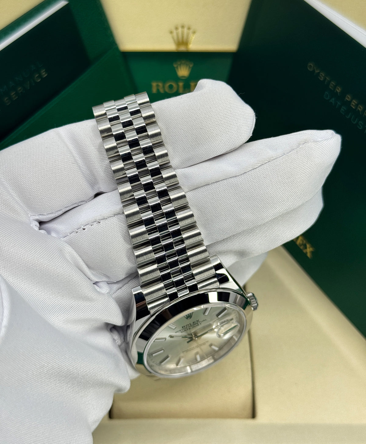 Rolex Datejust 41mm, Stainless Steel, Silver, Jubilee, Ref# 126300-0004, dated 2026