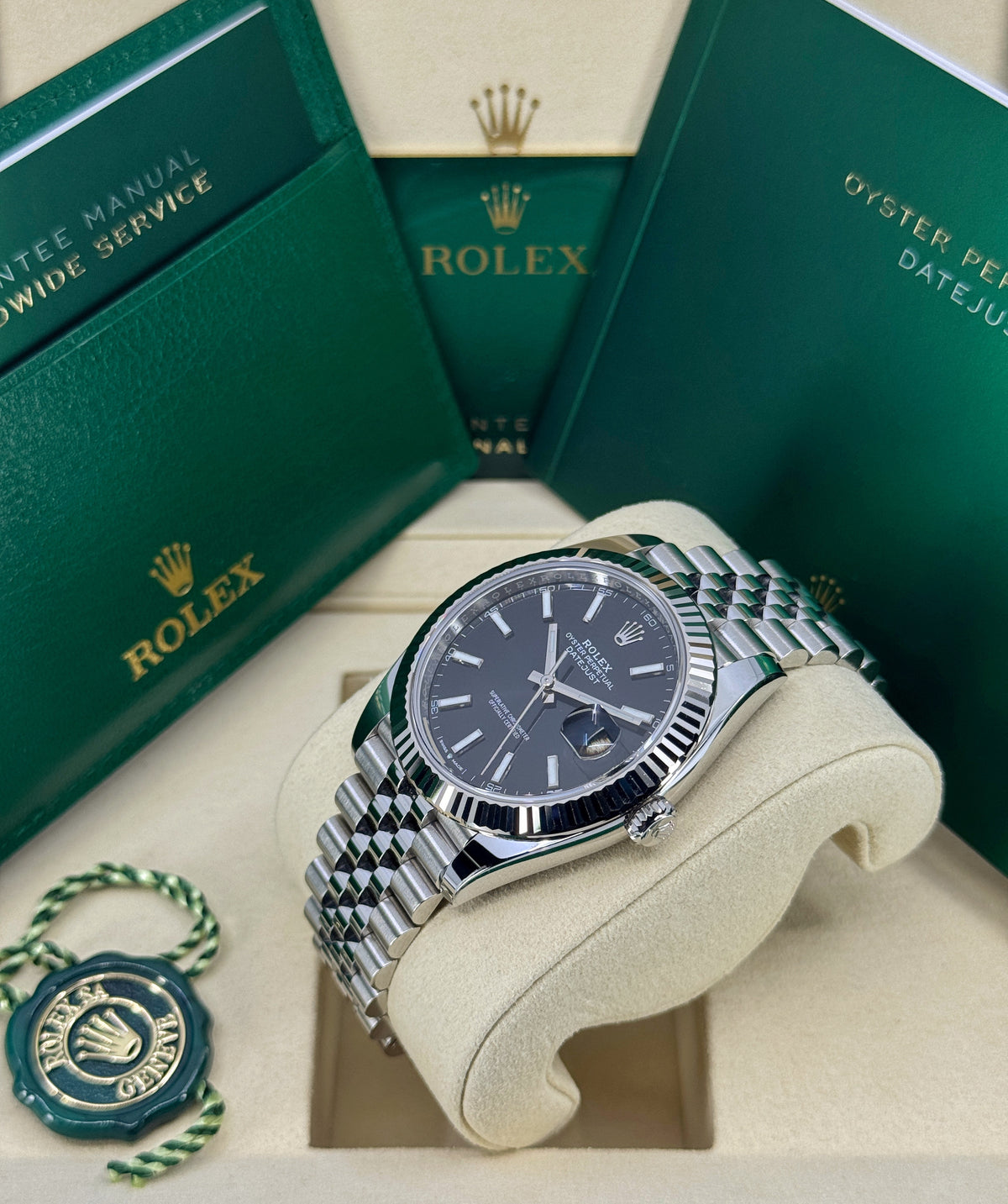 Rolex Datejust 41mm, Stainless Steel, Black, Jubilee, Ref# 126334-0018, dated 2026