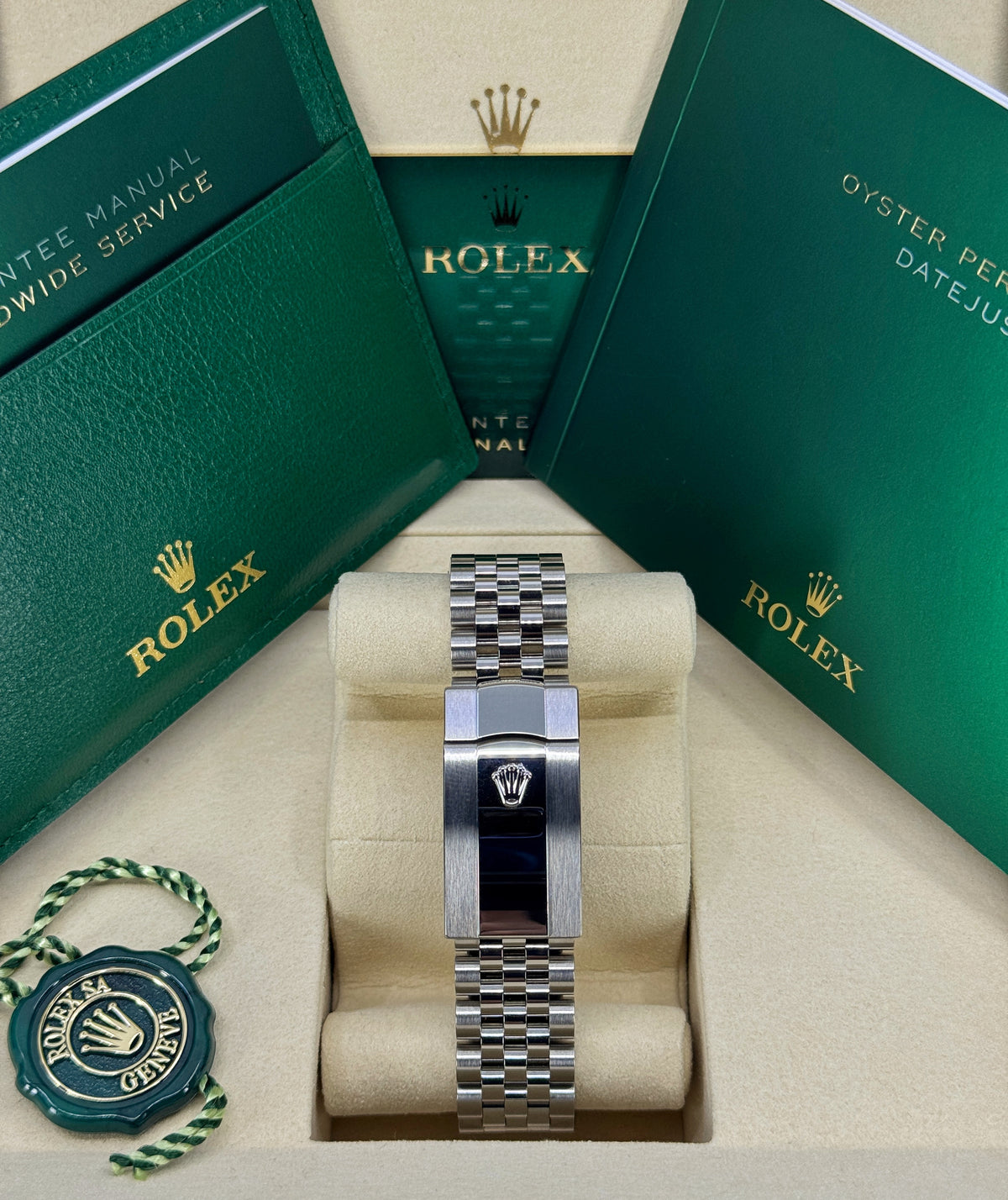 Rolex Datejust 41mm, Stainless Steel, Black, Jubilee, Ref# 126334-0018, dated 2026
