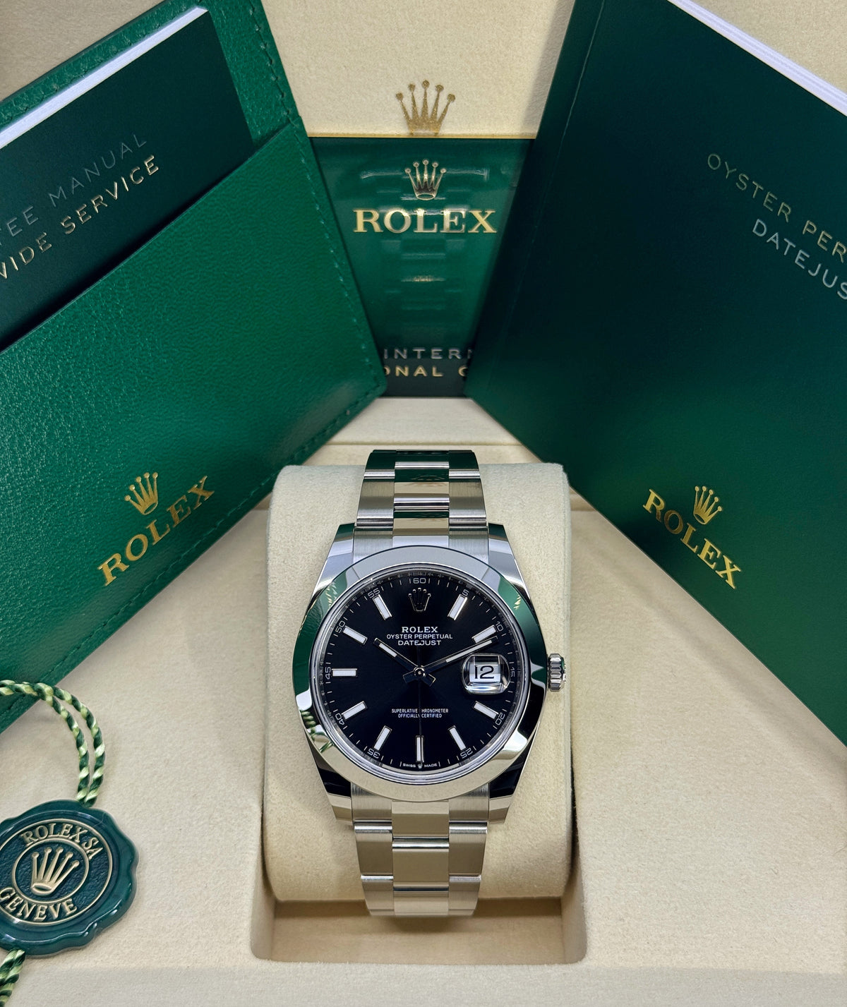 Rolex Datejust 41mm, Stainless Steel, Black, Oyster, Ref# 126300-0011, dated 2026