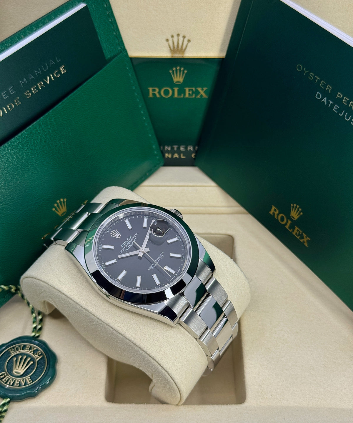 Rolex Datejust 41mm, Stainless Steel, Black, Oyster, Ref# 126300-0011, dated 2026