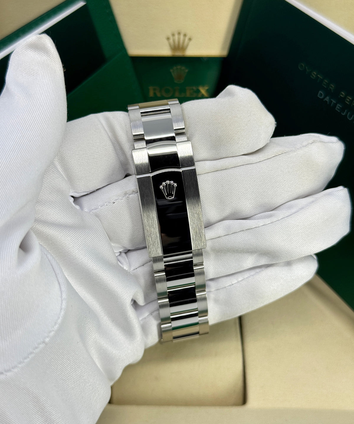 Rolex Datejust 41mm, Stainless Steel, Black, Oyster, Ref# 126300-0011, dated 2026