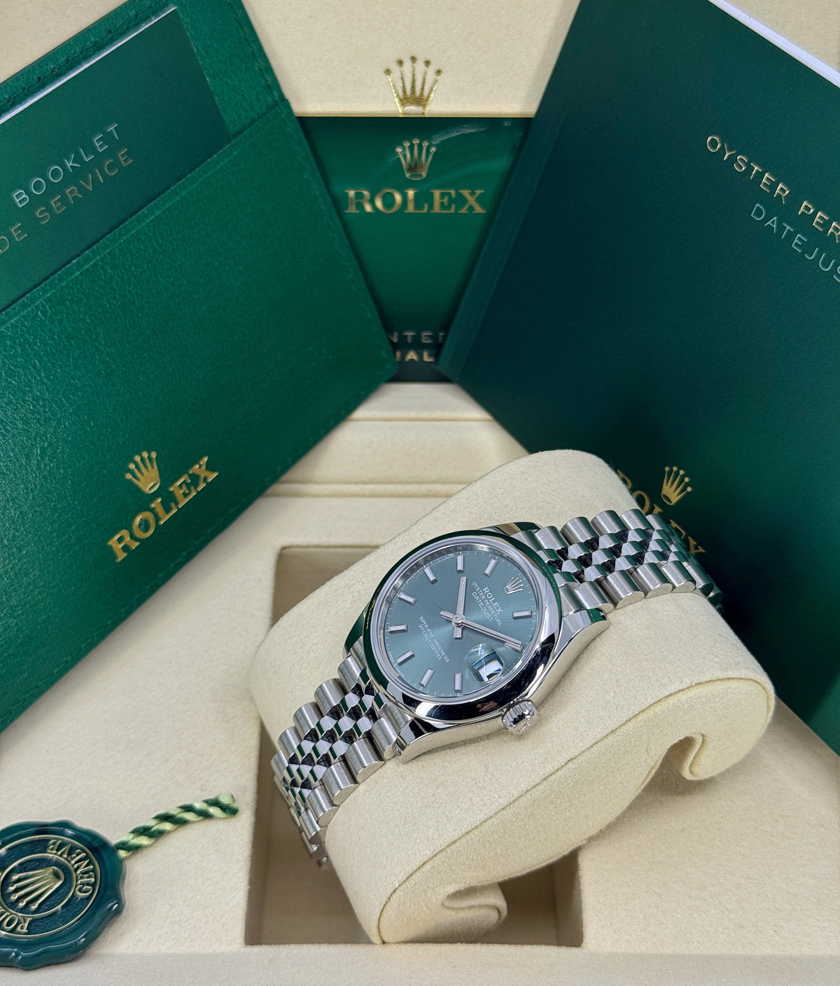 Rolex Datejust 31mm, Stainless Steel, Green, Jubilee, Ref# 278240-0012, dated 2026