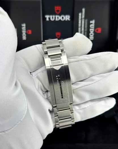 Tudor Pelagos LHD 42mm, Black, Ref# 25610TNL-0001, dated 2026