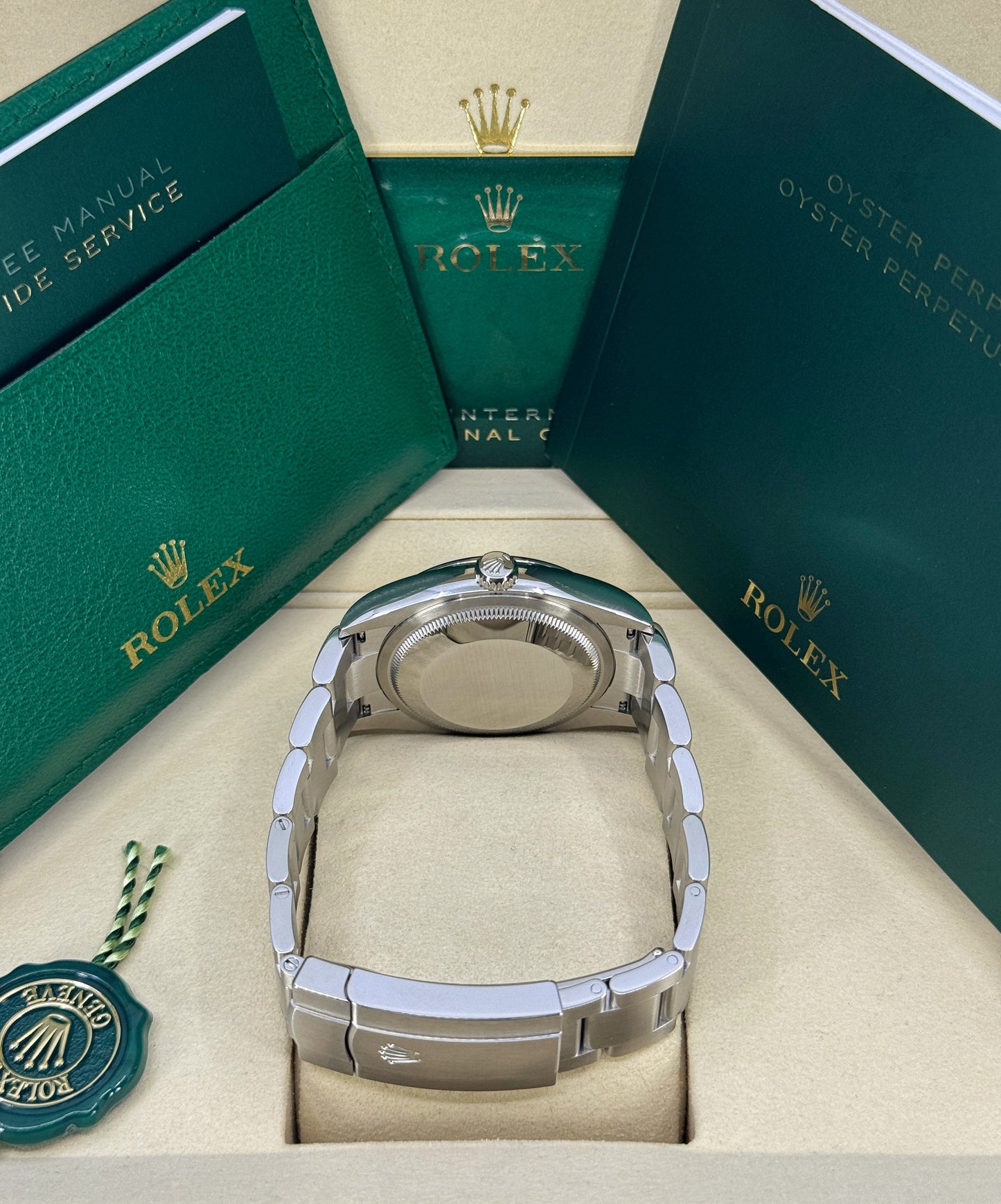 Rolex Oyster Perpetual 36mm, Stainless Steel, Silver, Ref# 126000-0001, dated 2026