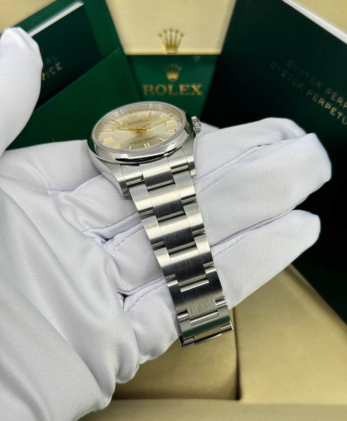 Rolex Oyster Perpetual 36mm, Stainless Steel, Silver, Ref# 126000-0001, dated 2026
