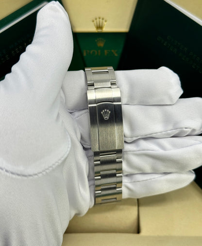 Rolex Oyster Perpetual 36mm, Stainless Steel, Silver, Ref# 126000-0001, dated 2026