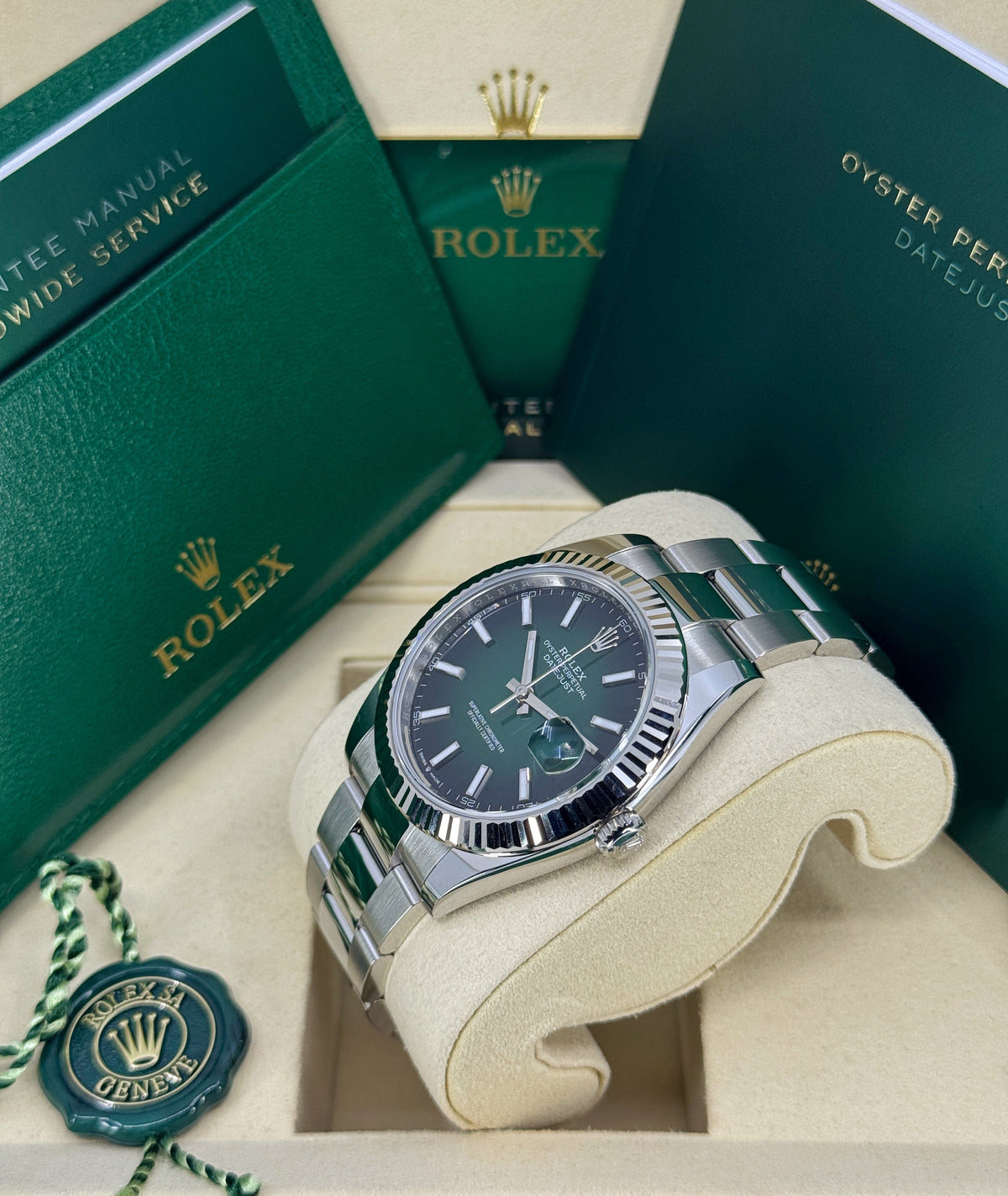 Rolex Datejust 41mm, Stainless Steel, Green Ombré, Oyster, Ref# 126334-0033, dated 2026
