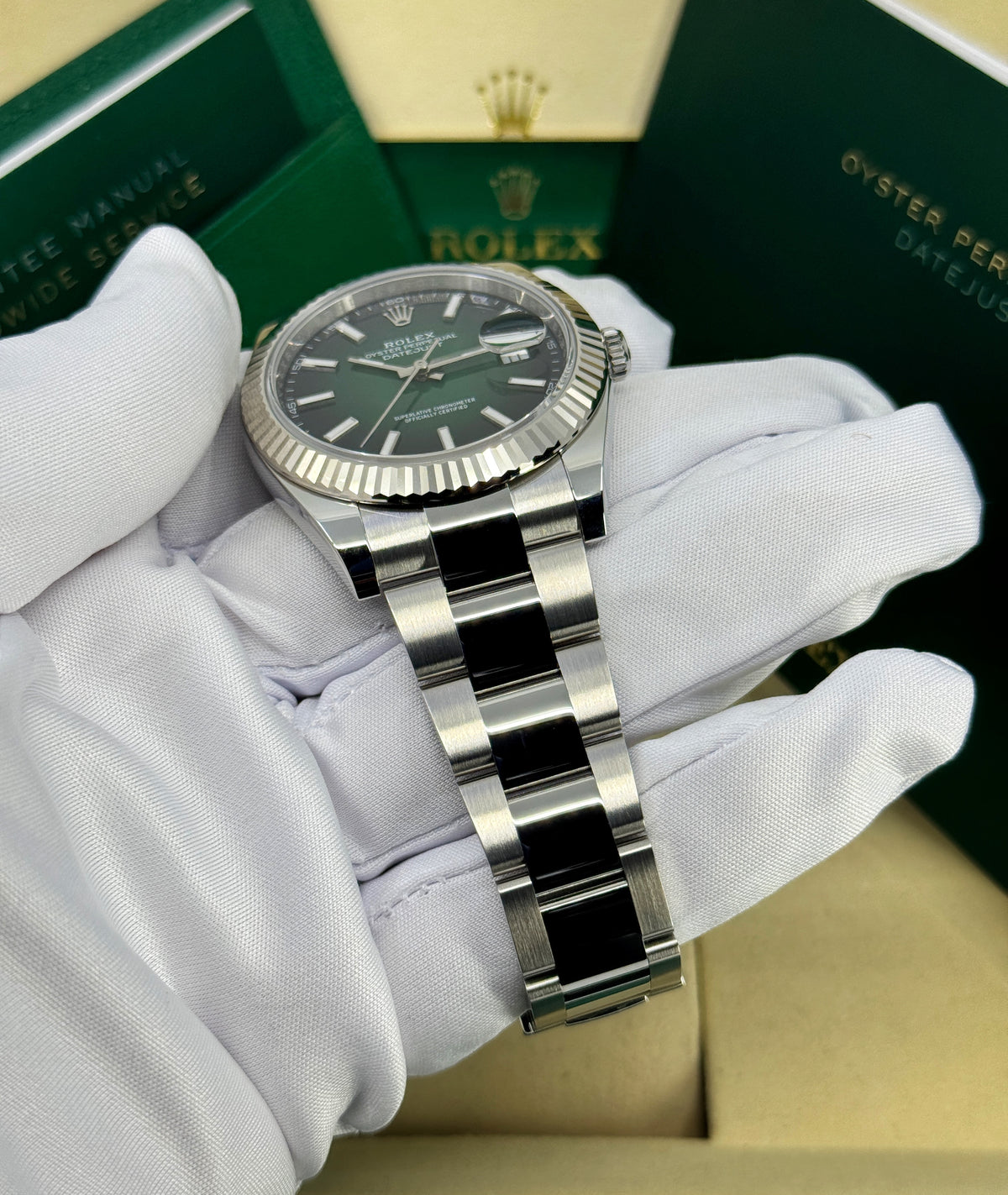 Rolex Datejust 41mm, Stainless Steel, Green Ombré, Oyster, Ref# 126334-0033, dated 2026