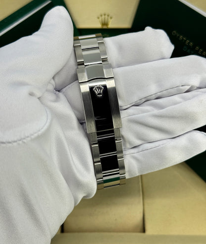 Rolex Datejust 41mm, Stainless Steel, Green Ombré, Oyster, Ref# 126334-0033, dated 2026