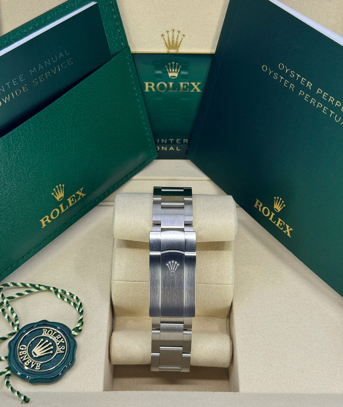 Rolex Oyster Perpetual 36mm, Stainless Steel, Beige, Ref# 126000-0012, dated 2026