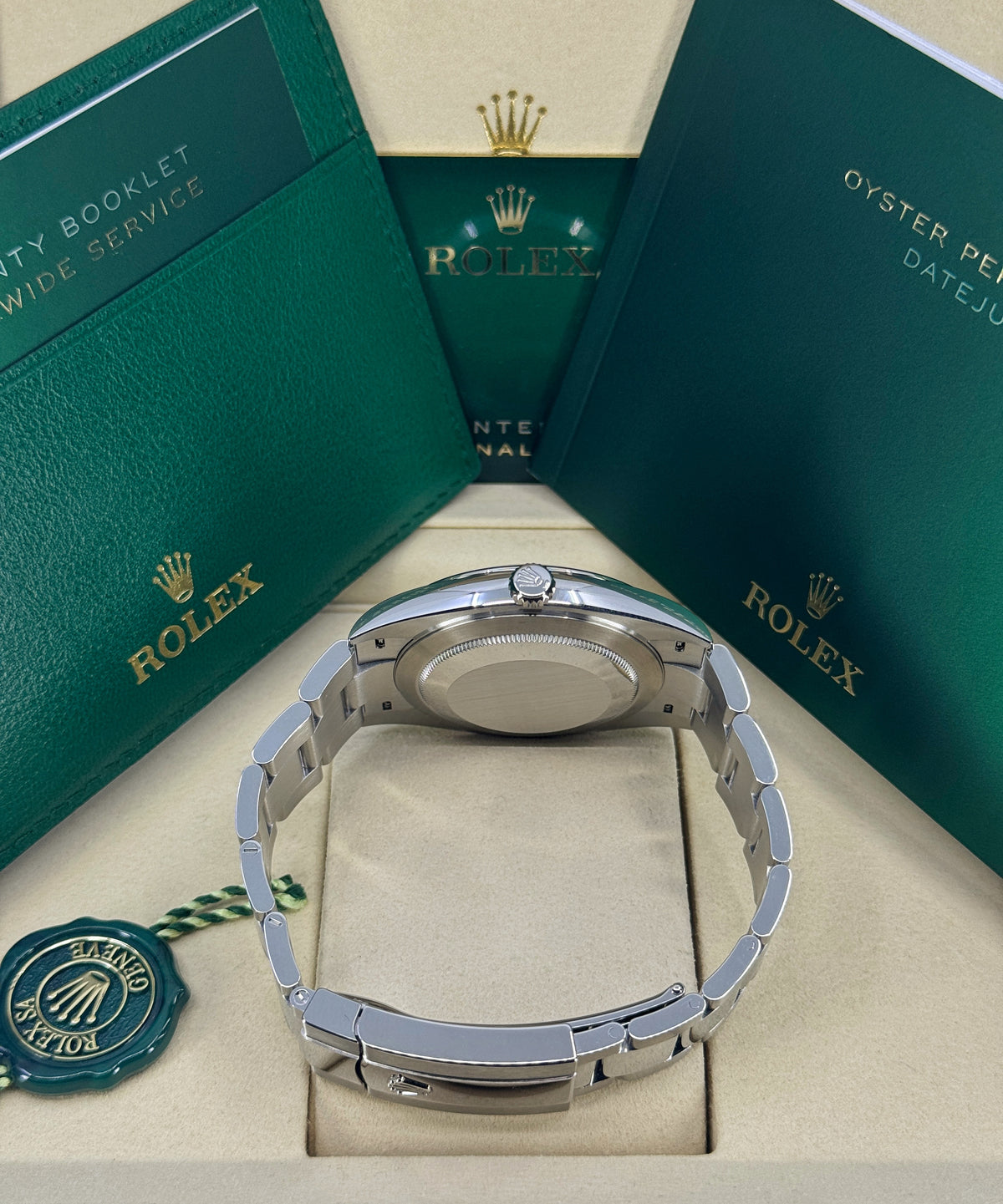 Rolex Datejust 41mm, Stainless Steel, Wimbledon, Slate, Oyster, Ref# 126300-0013, dated 2026