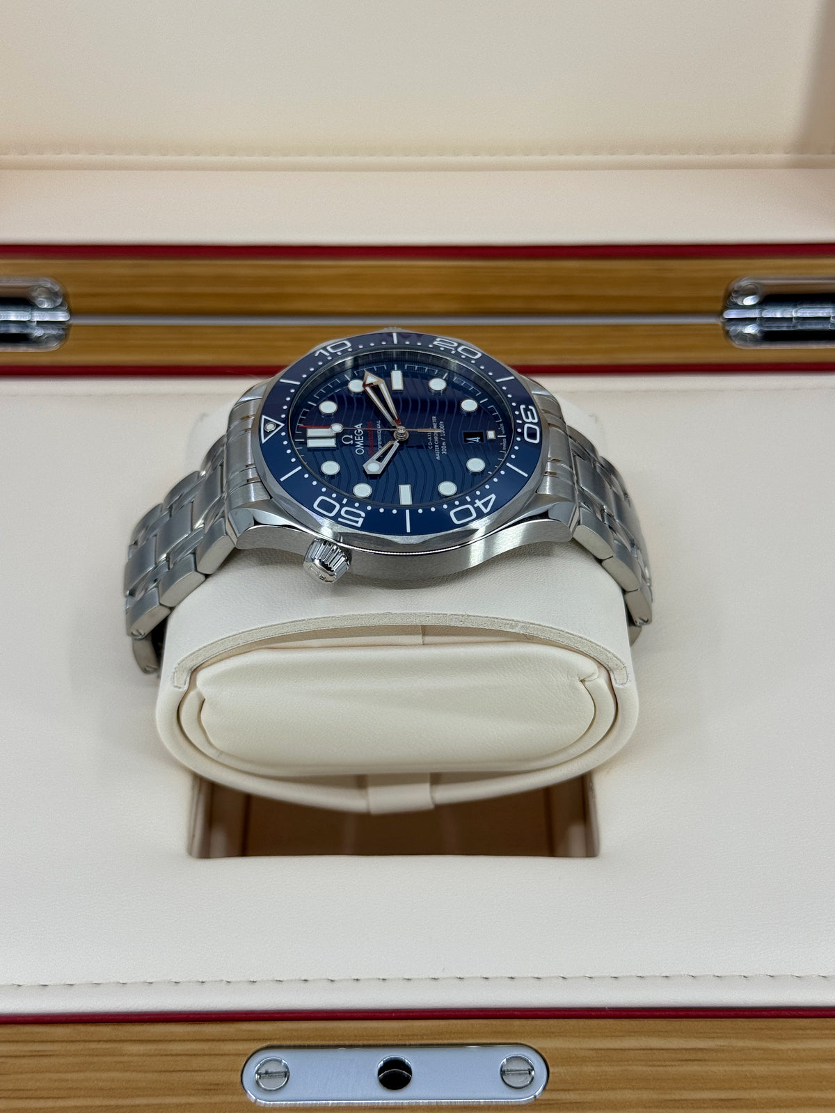 Omega Seamaster Professional Diver 300M, 42mm, Stainless Steel, Blue, Ref# 210.30.42.20.03.001, dated 2026